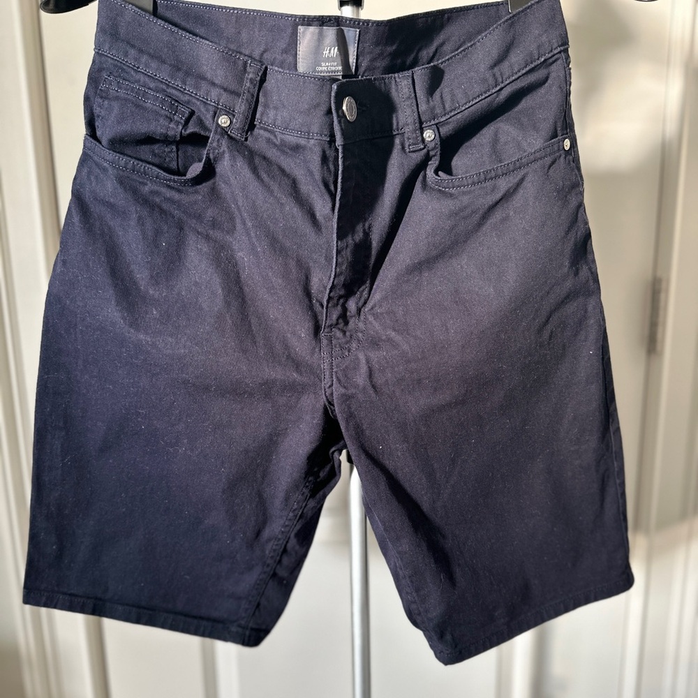 H&M Men's Dark Navy Flat Front Shorts